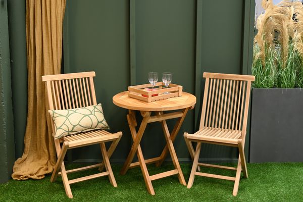 Hovedbilde Nova sett 2 klappstoler+bord Ø70 cm - teak