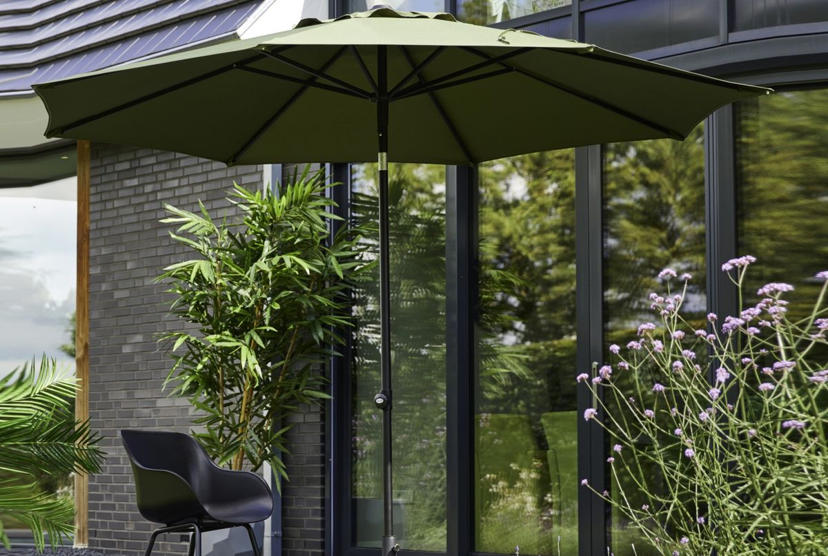 Solar Line parasoll Ø300 cm - mosegrønn