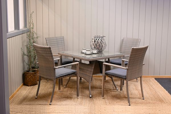 Hovedbilde Praha sett 4 stablestoler+bord 90x90 cm - gråbeige