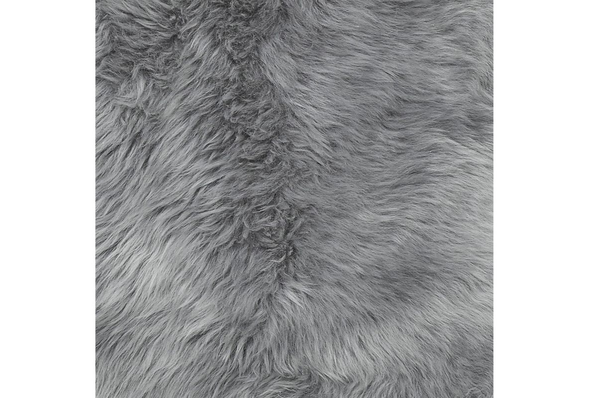 Skinnwille Gently dobbelt saueskinn - lys grå